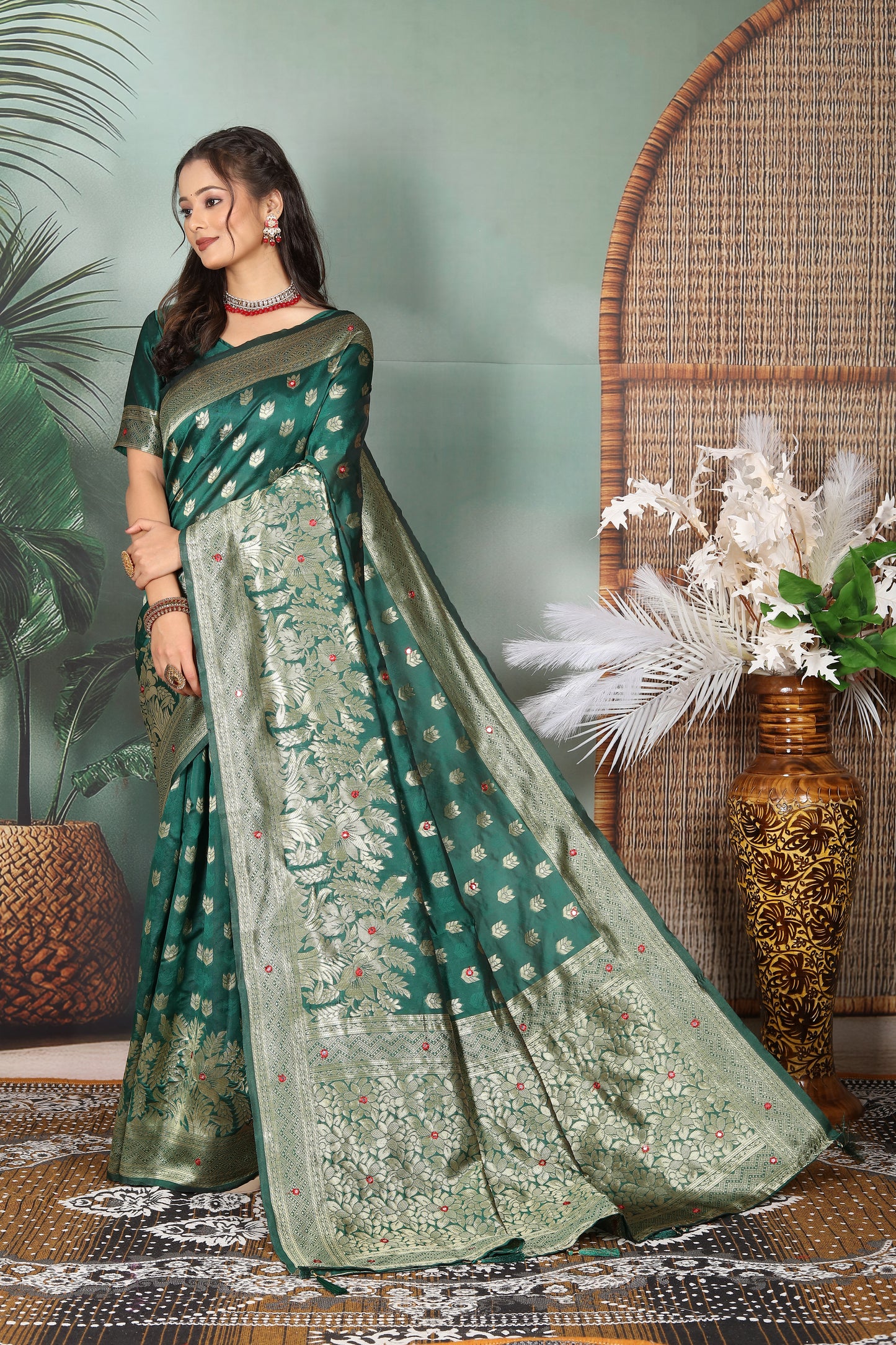 TAGALE Self Design Banarasi Art Silk Saree