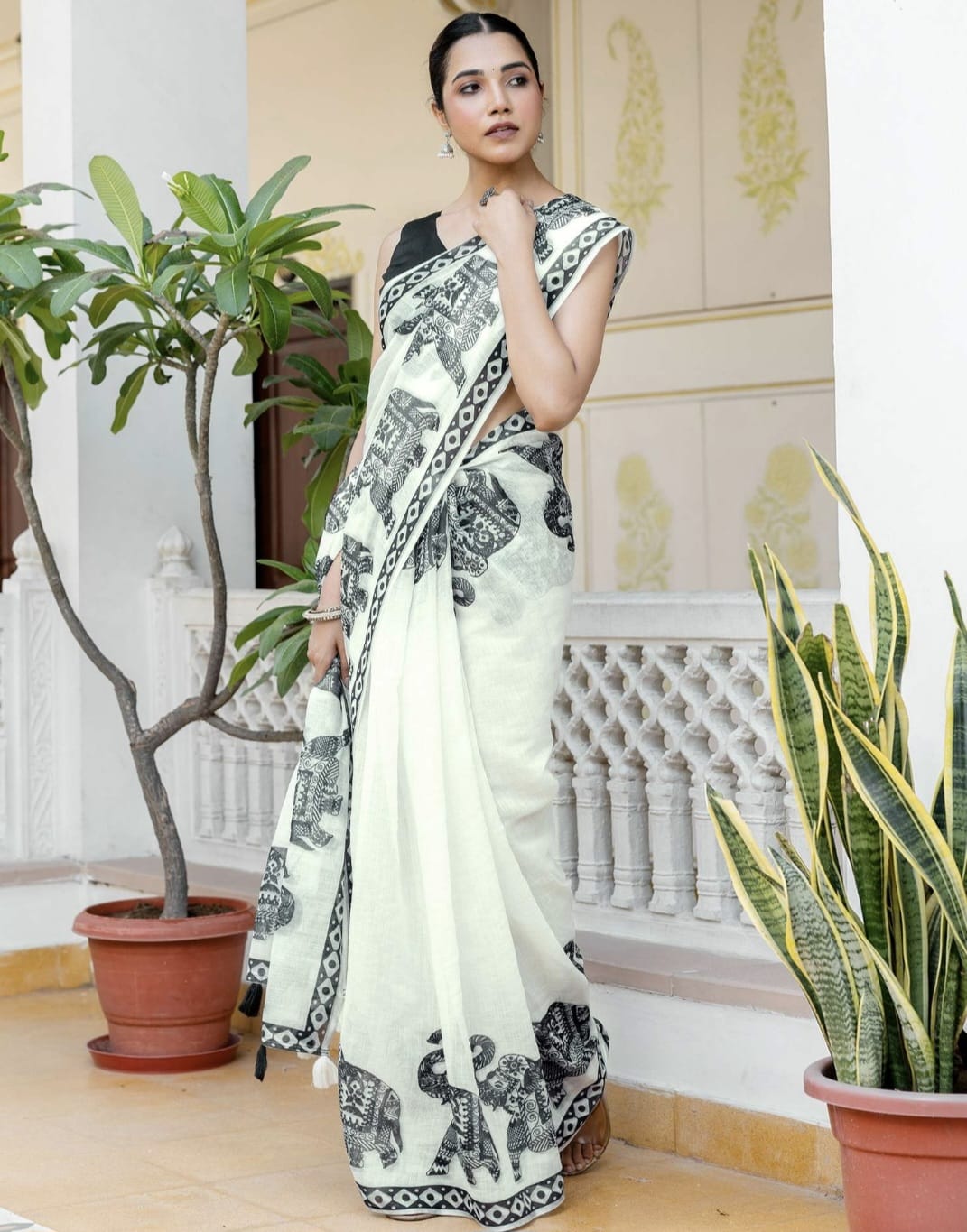 White Linen Printed Saree