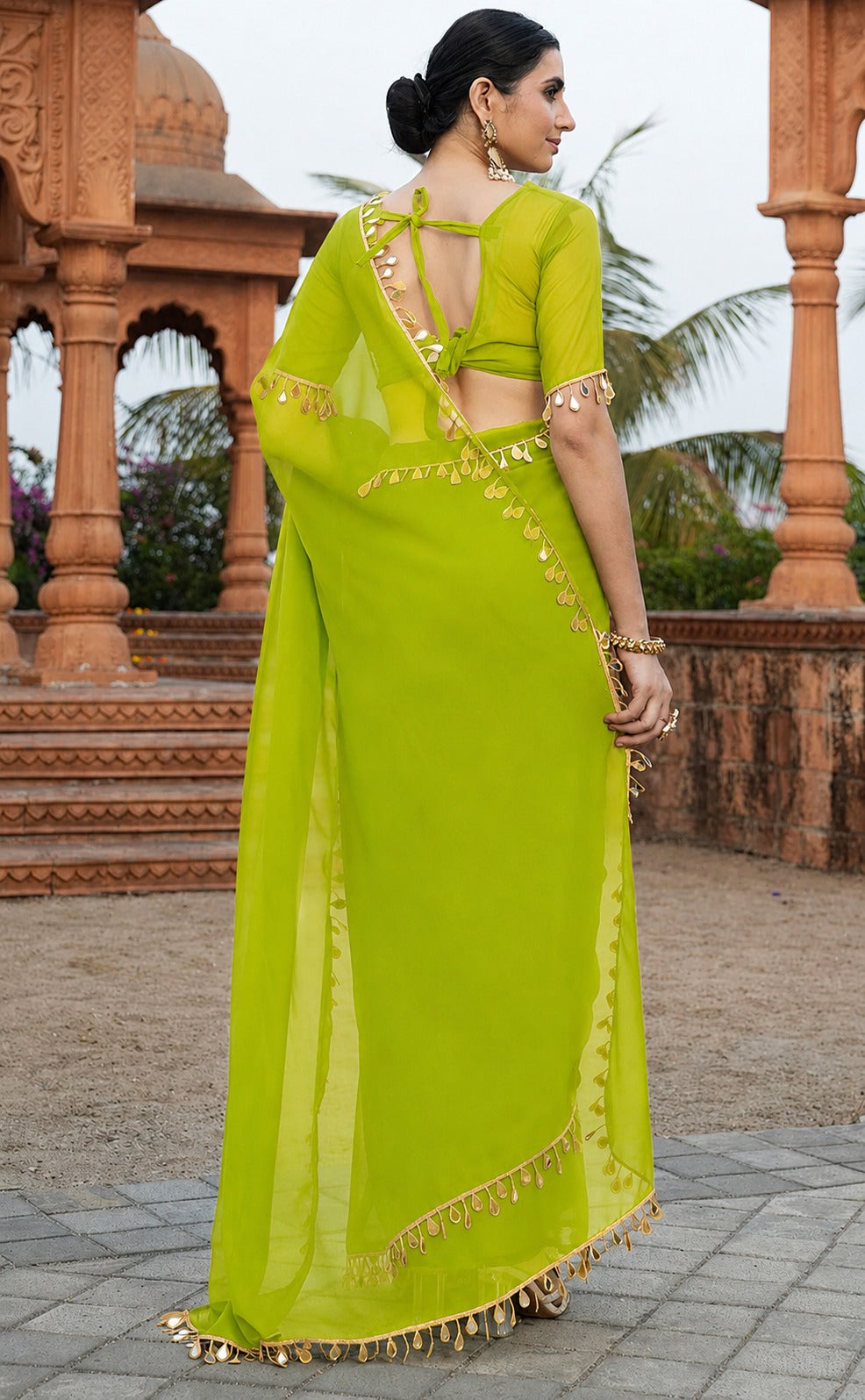Elegant Party Wear Neon Green Georgette Saree