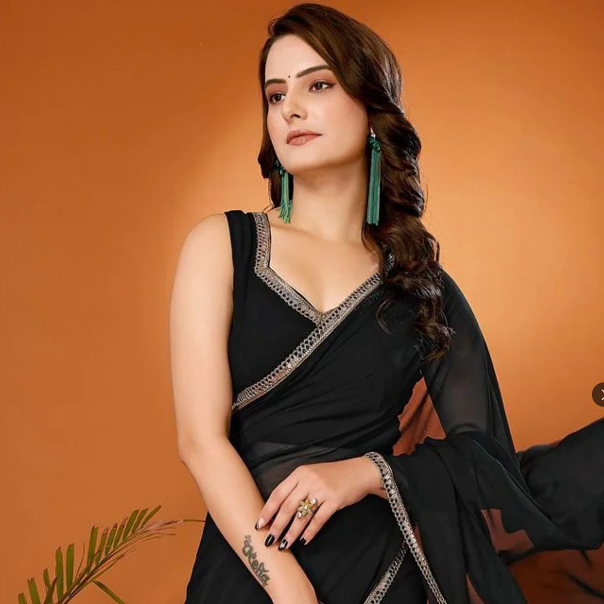 TAGALE Solid/Plain Bollywood Georgette Saree (Black)